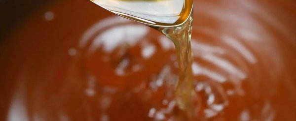 Où peut-on prendre un brun gastronomique à Paris ?